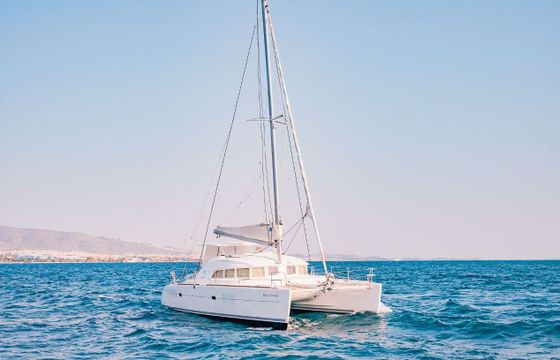 Catamaran Lagoon-Bénéteau Lagoon 380 S2 - 4 + 2 cab. 11.55m