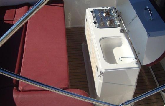 Motorboat Atlantic 730 Sun Cruiser 250hp