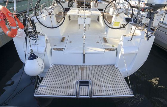 Sailboat JEANNEAU SUN ODYSSEY 519 15.75m