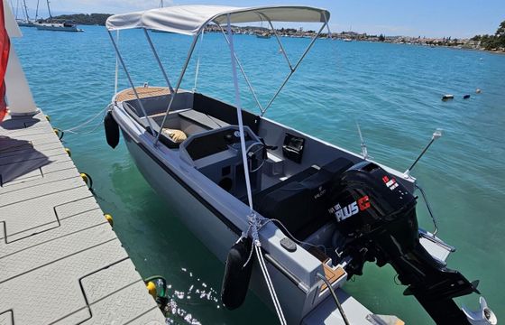 Boat without licence  VALORY 525, PREMIUM 40hp