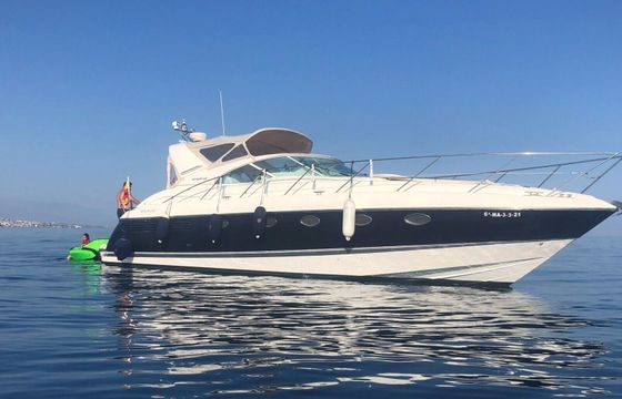 Motor yacht Fairline Targa 43 900hp