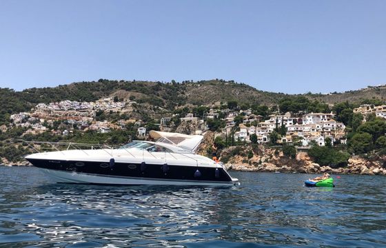 Motor yacht Fairline Targa 43 900hp