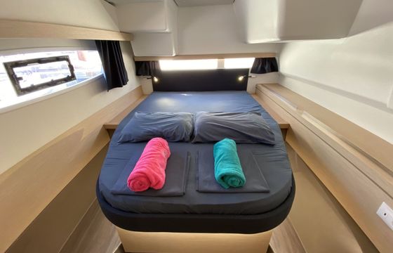 Catamaran Lucia 40 11m