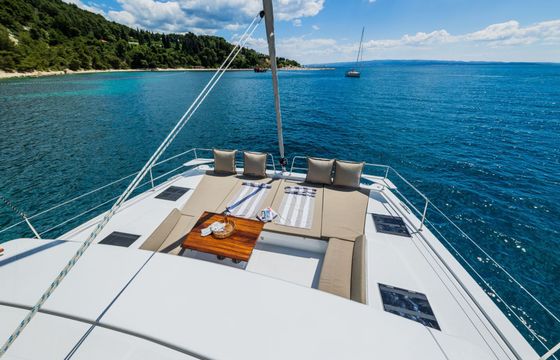 Catamaran Catana Group Bali 4.6 - 5 + 2 cab. 14m