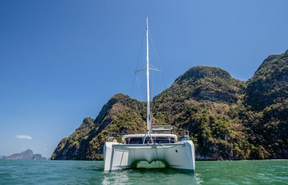 Catamaran LAGOON Lagoon 42 - 4Cab/4Hd 12.94m