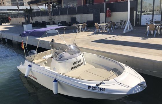 Motorboat REMUS Racing 620 130hp