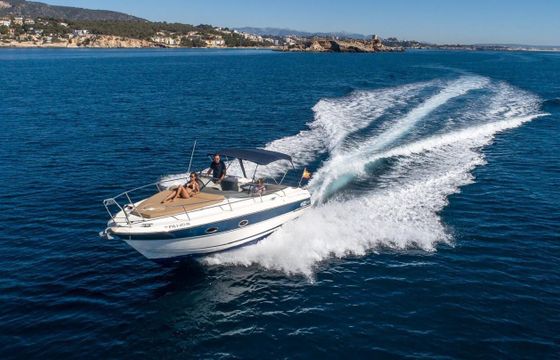 Motorboat Bavaria S29 640hp