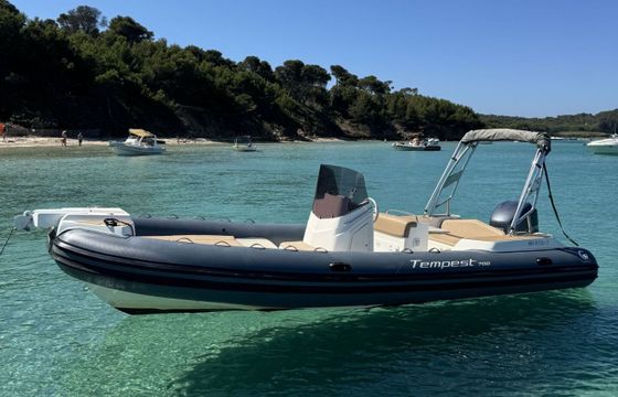 RIB Capelli Tempest 700 luxe 250hp