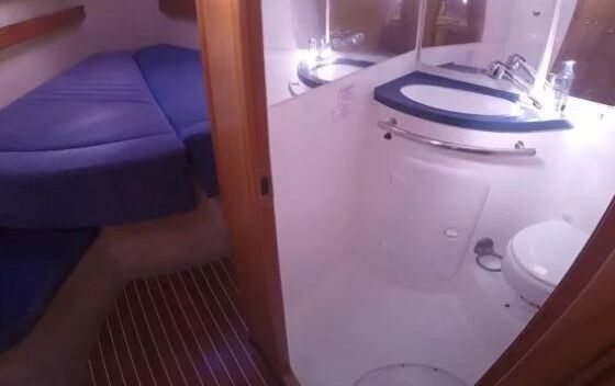 Sailboat Bavaria 39 Cruiser 11m