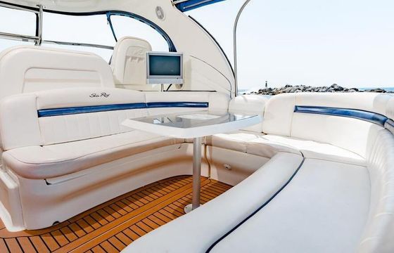 Motorboat Sea Ray 40 760hp