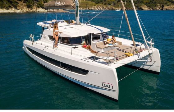 Catamaran Bali 4.2 Full Equipe 12m