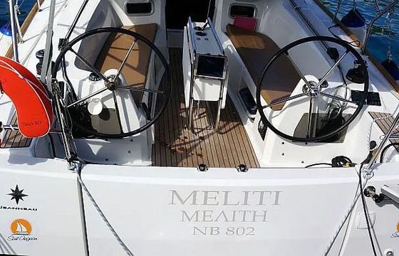 Sailboat JEANNEAU SUN ODYSSEY 349 10.34m