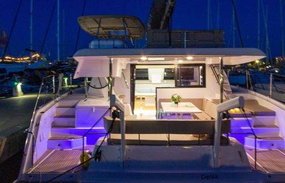 Catamaran Aventura Catamarans AV 37 11m