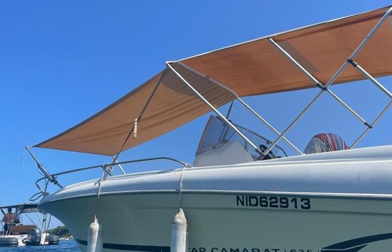 Motorboat Jeanneau Cap Camarat 635 open 140hp