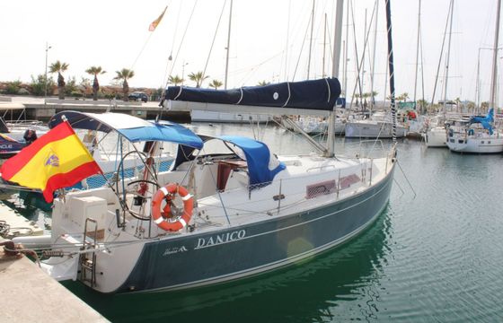 Sailboat Hanse Hanse 370 11.37m