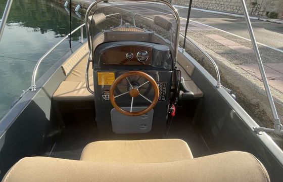 Boat without licence  Karel Paxos 170 30hp