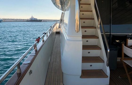 Motor yacht Falcon 86 2840hp