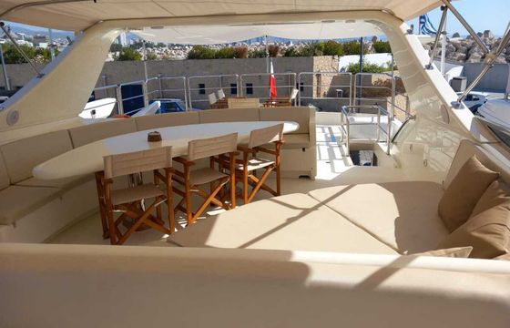 Motor yacht Falcon 86 2840hp
