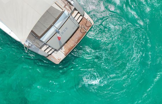Motorboat COUACH yachts 2100 Open 3000hp