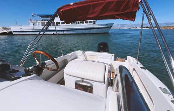 Motorboat Arkos Arkos 647wa 150hp