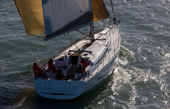 Sailboat JEANNEAU SUN ODYSSEY 439 13.34m