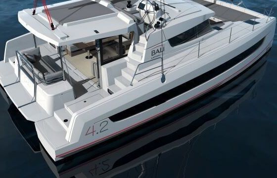 Catamaran Catana Group Bali 4.2 - 4 + 2 cab. 12m