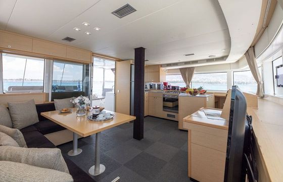 Catamaran Lagoon 52 15.9m