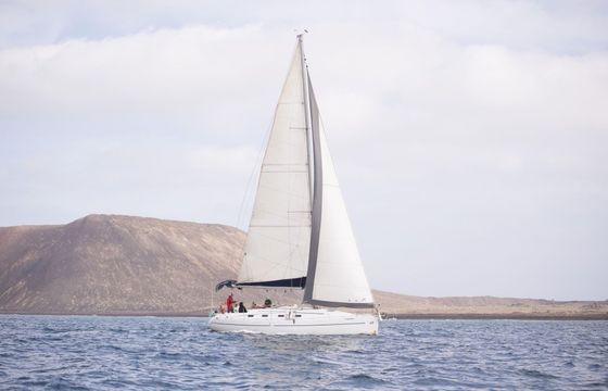 Sailboat Harmony Harmony 38 11.35m