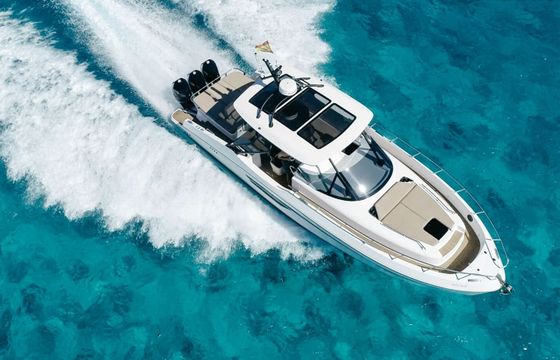 Motorboat Oryx 38 300hp