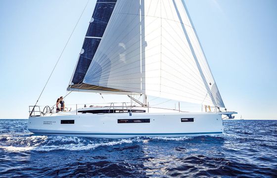 Sailboat Jeanneau Sun Odyssey 410 12m