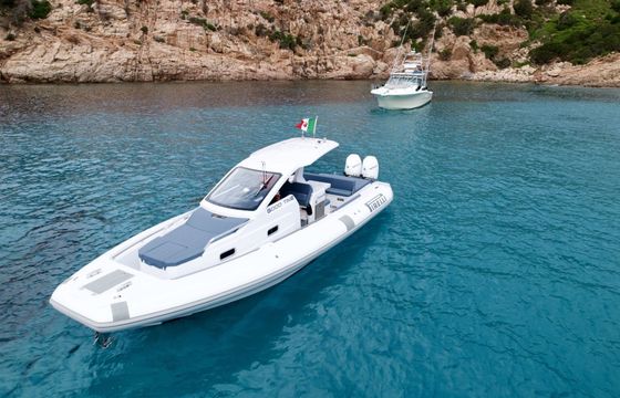 RIB Tecnorib Pirelli 35 600hp