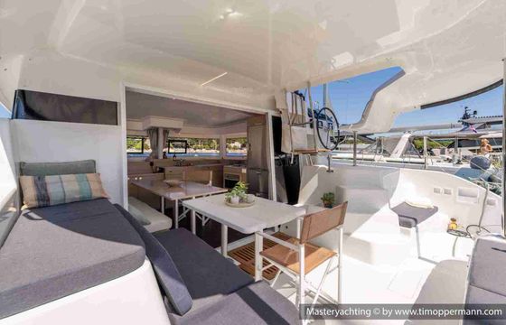 Catamaran Lagoon-Bénéteau Lagoon 38 - 4 cab. 13m