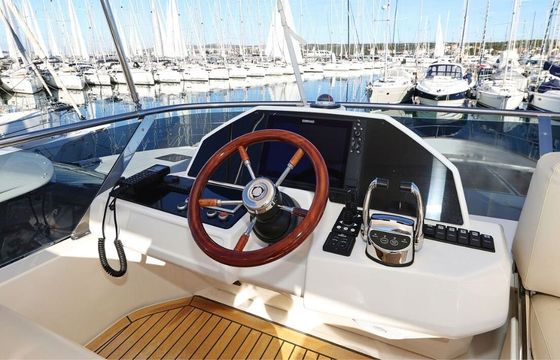 Motorboat Greenline  48 Fly