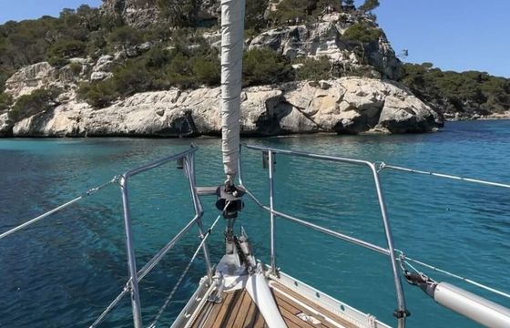 Sailboat Beneteau Oceanis Clipper 361 11m