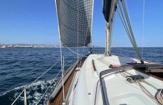 Sailboat Beneteau Oceanis Clipper 361 11m