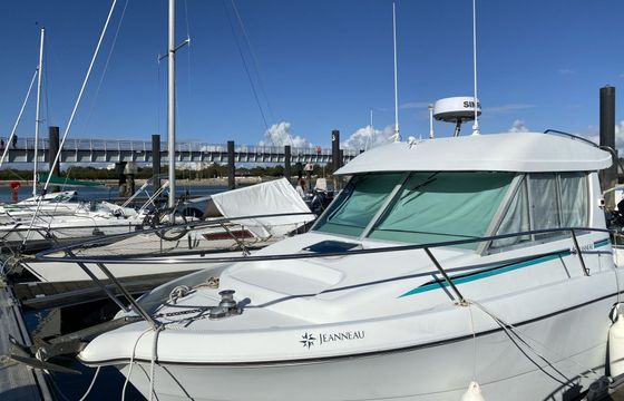 Motorboat Jeanneau Merry Fisher 750 Cr 170hp