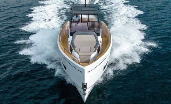 Motor yacht Salpa Avantgarde 35 600hp