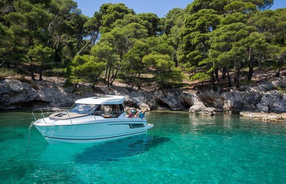 Motorboat Jeanneau Merry Fisher 795 200hp