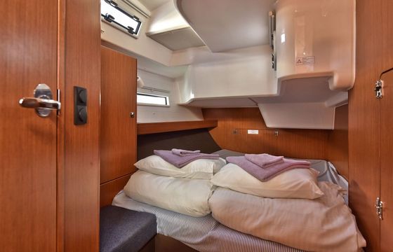 Sailboat BAVARIA CRUISER 51 15.59m
