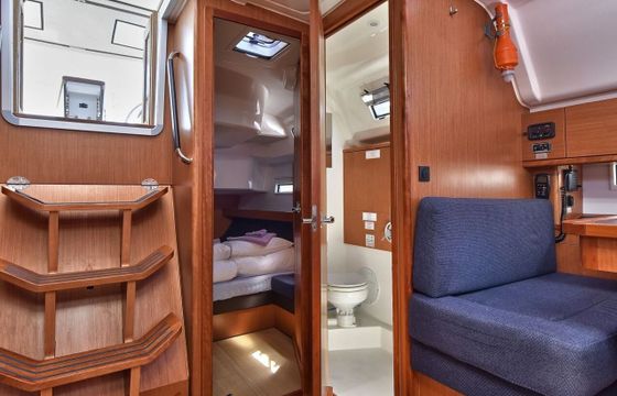 Sailboat BAVARIA CRUISER 51 15.59m