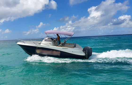 Motorboat JEANNEAU CAP CAMARAT 650 WA 150hp