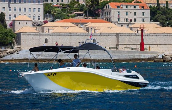 Motorboat Mercan Yachting Excursion 34 320hp