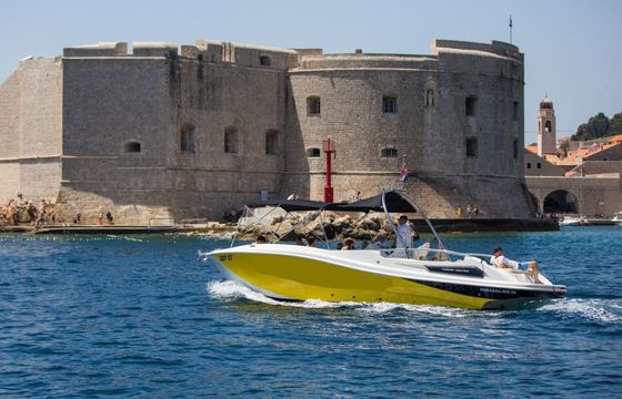 Motorboat Mercan Yachting Excursion 34 320hp