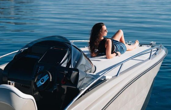 Motorboat Clear marine Aries 120hp