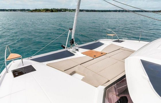 Catamaran Fountaine Pajot Fountaine Pajot New 41 Quatuor 3 12m