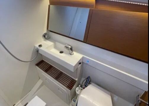 Sailboat Sun Odyssey 490 14m