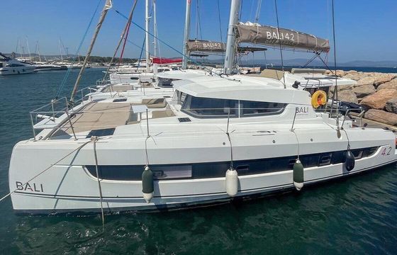 Catamaran 15 Bali 4.2 12.84m
