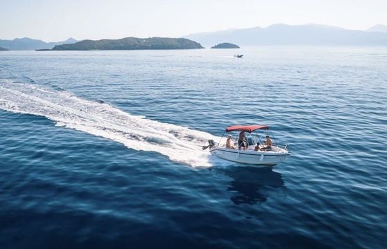 Motorboat Poseidon Blu water 170 60hp