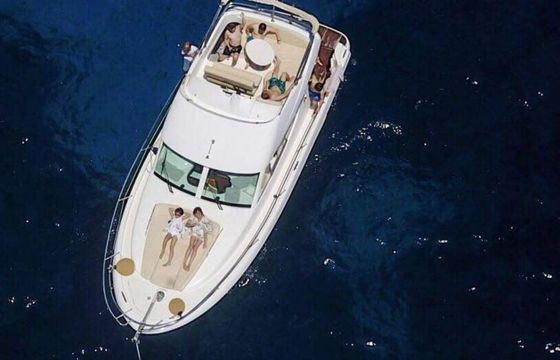 Motorboat Jeanneau Prestige 32 ALL INCLUSIVE 600hp