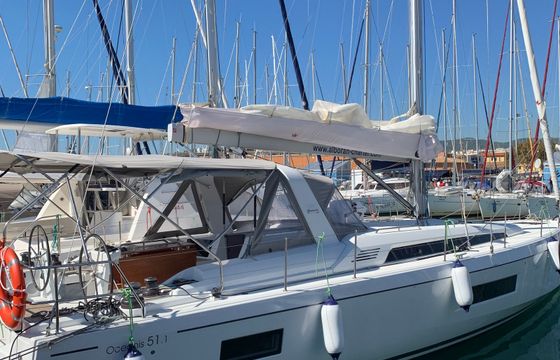 Sailboat Oceanis 51.1 14m